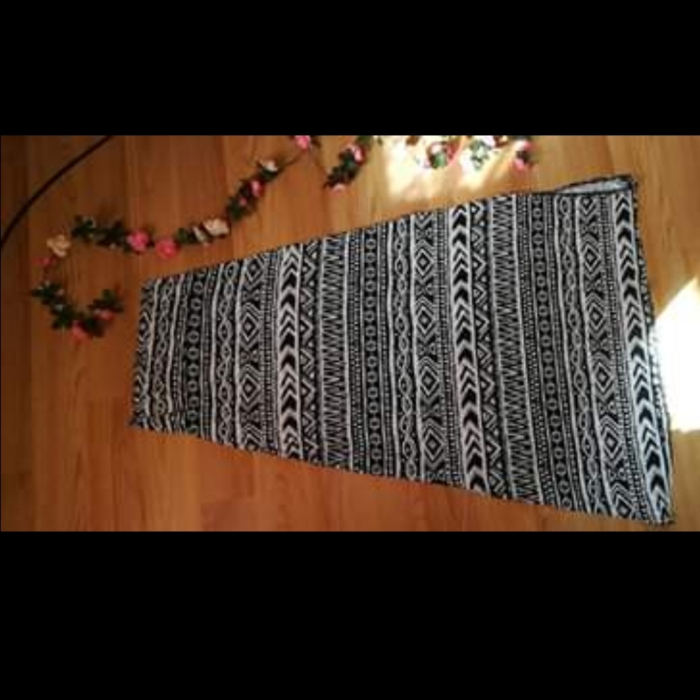 Women's Black and White Aztec pattern maxi skirt
